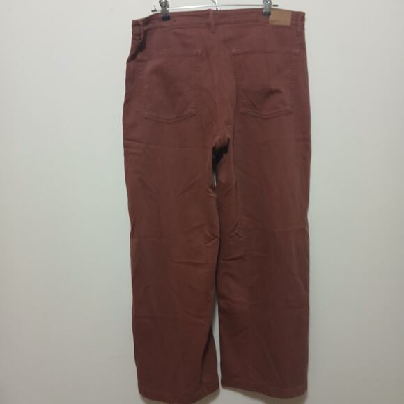 American Eagle Dreamy Drape Low-Rise Ultra Wide-Leg Jean Size 12 Dark Rust Boho - Picture 6 of 9